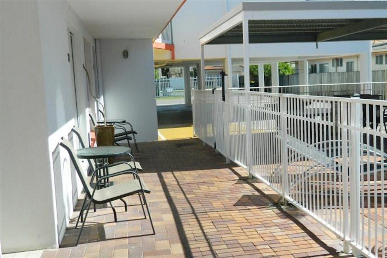 Sunshine Beach Resort Miami Exterior photo